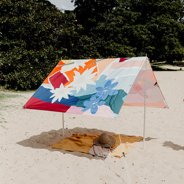 [] Basil Bangs Beach Tent - Wildflowers_BTS-19-0275