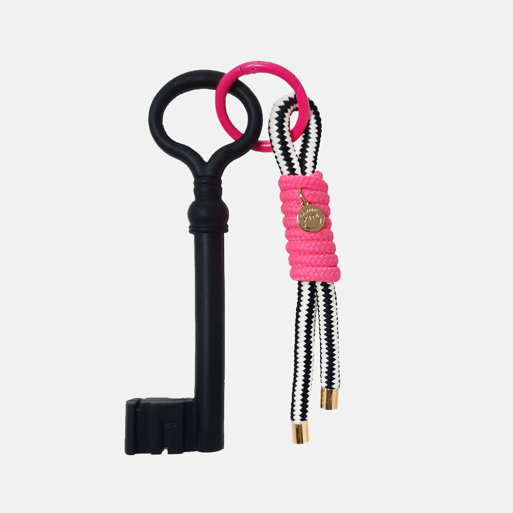 ɵ[Ű]Key Ring - Black