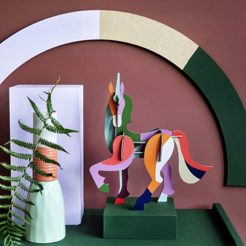 [Ʃ]giant unicorn