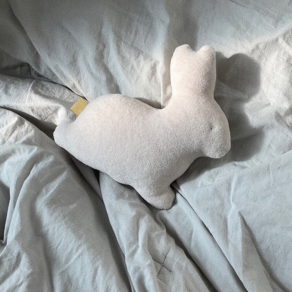 [에프엠에이치]토끼 쿠션 포그 화이트 - Rabbit Cushion Fog White