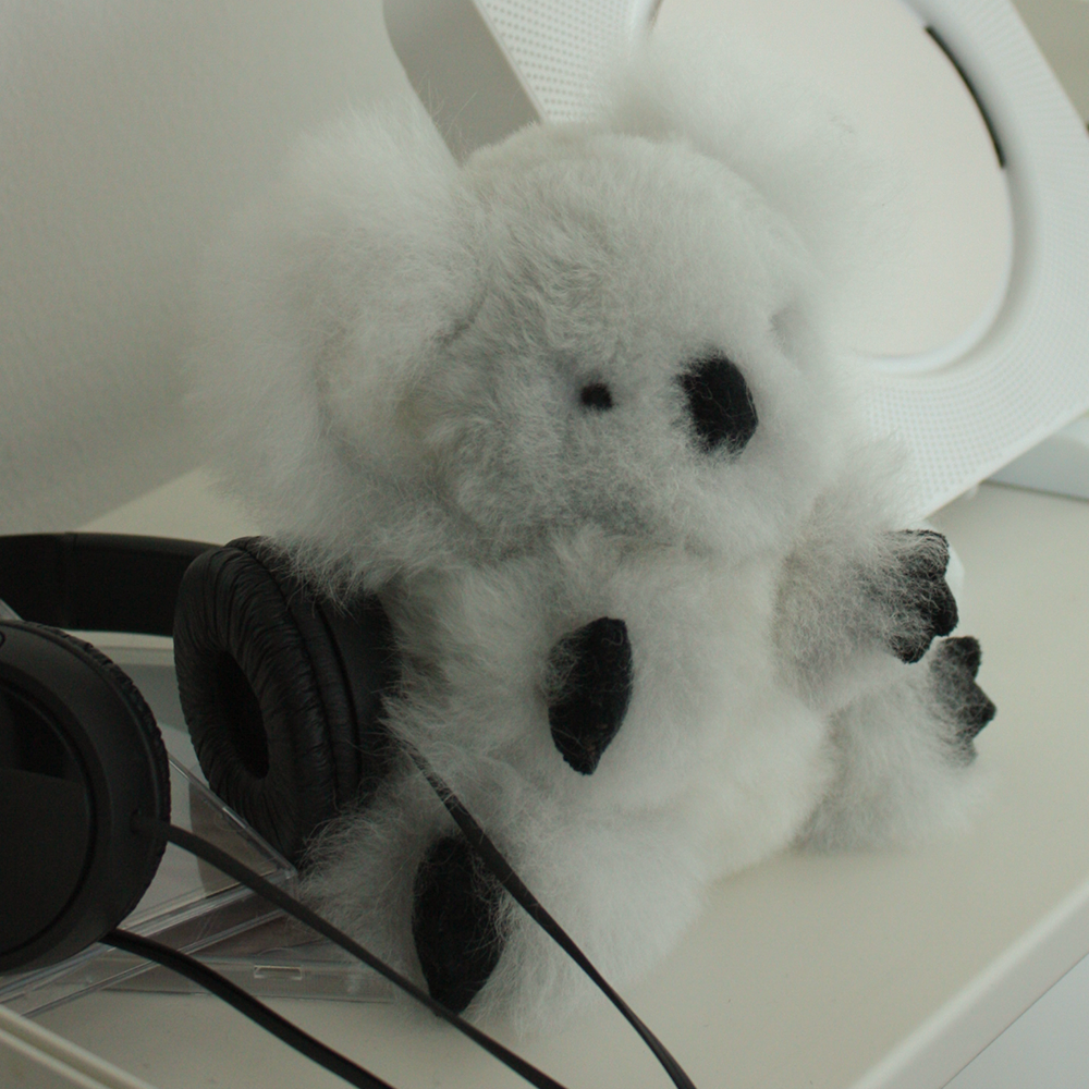  [Ƹī]ī ھ˶  Alpaca koala doll