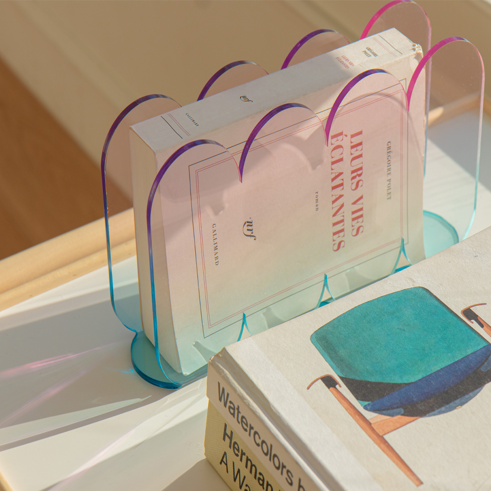 [Ʃ]Acrylic magazine rack