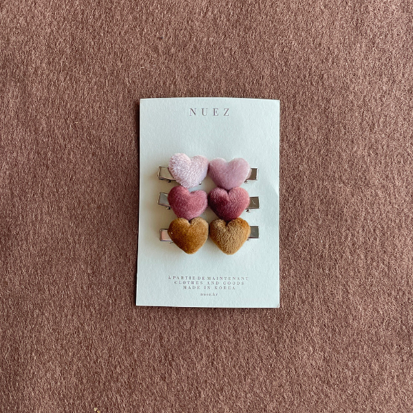 []julie love set