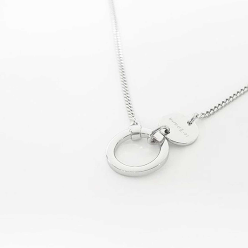 [Ű]  One O One necklace