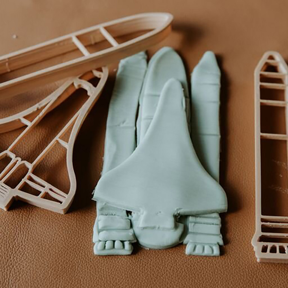 [ŲũƮ]Space Shuttle Eco Cutter Set