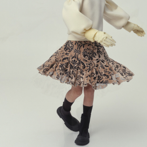 23AW[리틀크리에이티브팩토리]Flower velvet mini skirt_스커트