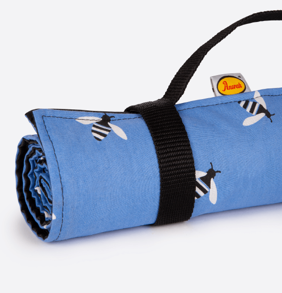 [아노락]Anorak Buzzy Bee Picnic Blanket (Blue) 피크닉 블랭킷