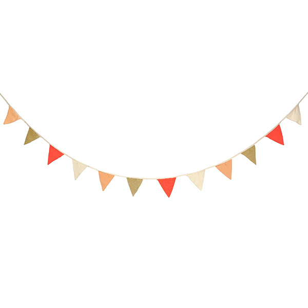 [޸޸] Pink Knitted Flag Garland-ME164836