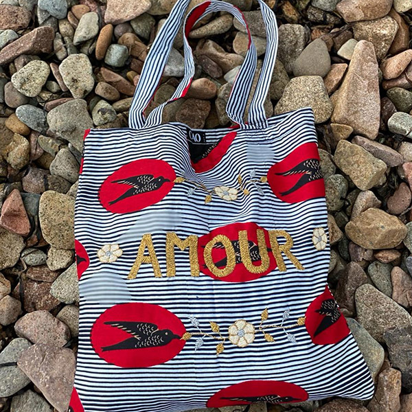 []Lisette bag embroidered AMOUR-CA00LNBAG1909AMO