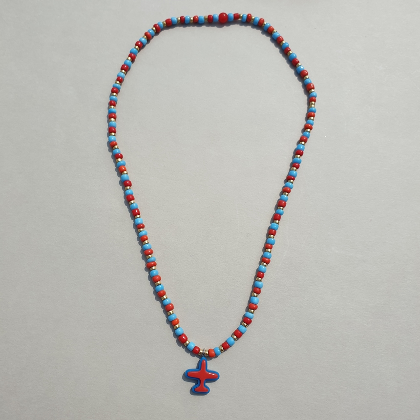 []     Casual airplane beads Necklace